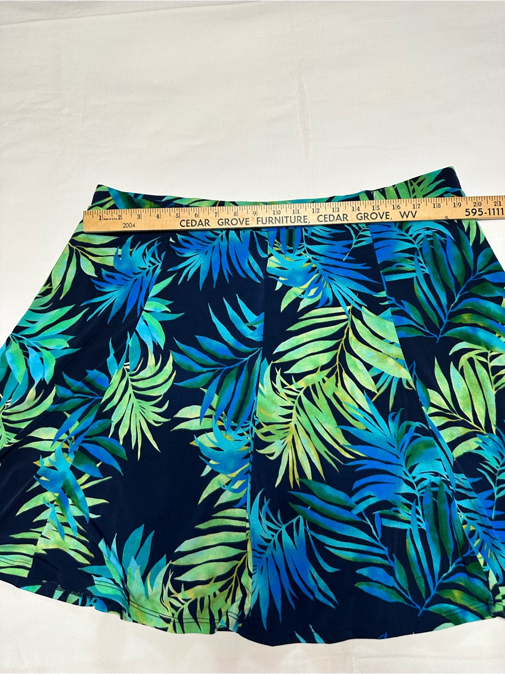 Susan Graver Tropical Leaf Print A-Line Skort - Navy Blue & Green — image 4 of 5